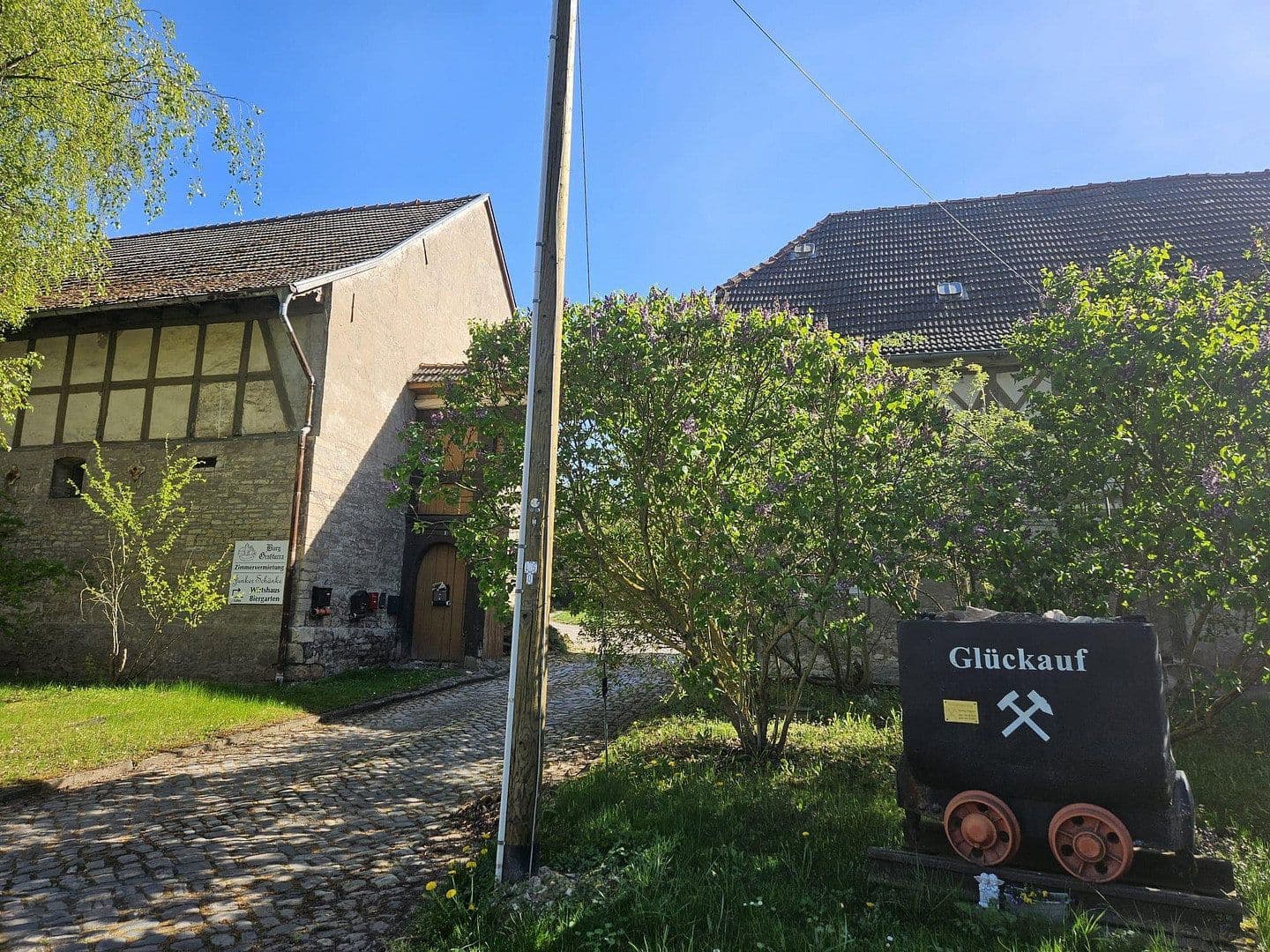 Prodej domu 350 m², pozemek 10.300 m², Lindenplatz 5, Sondershausen, Durynsko Prodej domu 350 m², pozemek 10.300 m², Lindenplatz 5, Sondershausen, Durynsko