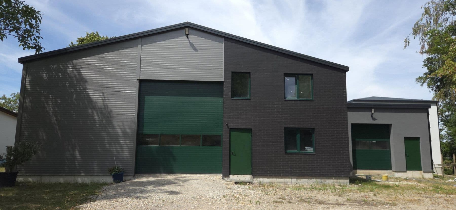 Prodej nebytového prostoru 1.750 m², Willstätt, Bádensko-Württembersko Prodej nebytového prostoru 1.750 m², Willstätt, Bádensko-Württembersko