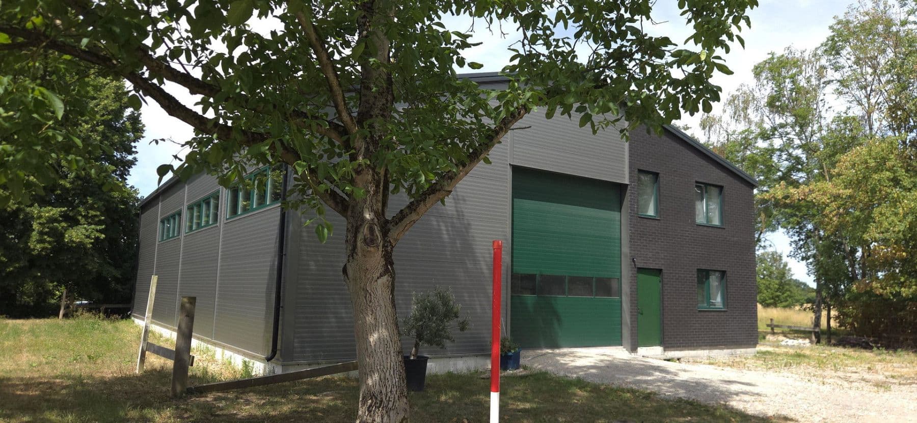 Prodej nebytového prostoru 1.750 m², Willstätt, Bádensko-Württembersko Prodej nebytového prostoru 1.750 m², Willstätt, Bádensko-Württembersko