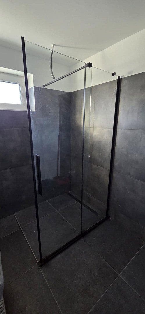Prodej nebytového prostoru 1.750 m², Willstätt, Bádensko-Württembersko Prodej nebytového prostoru 1.750 m², Willstätt, Bádensko-Württembersko