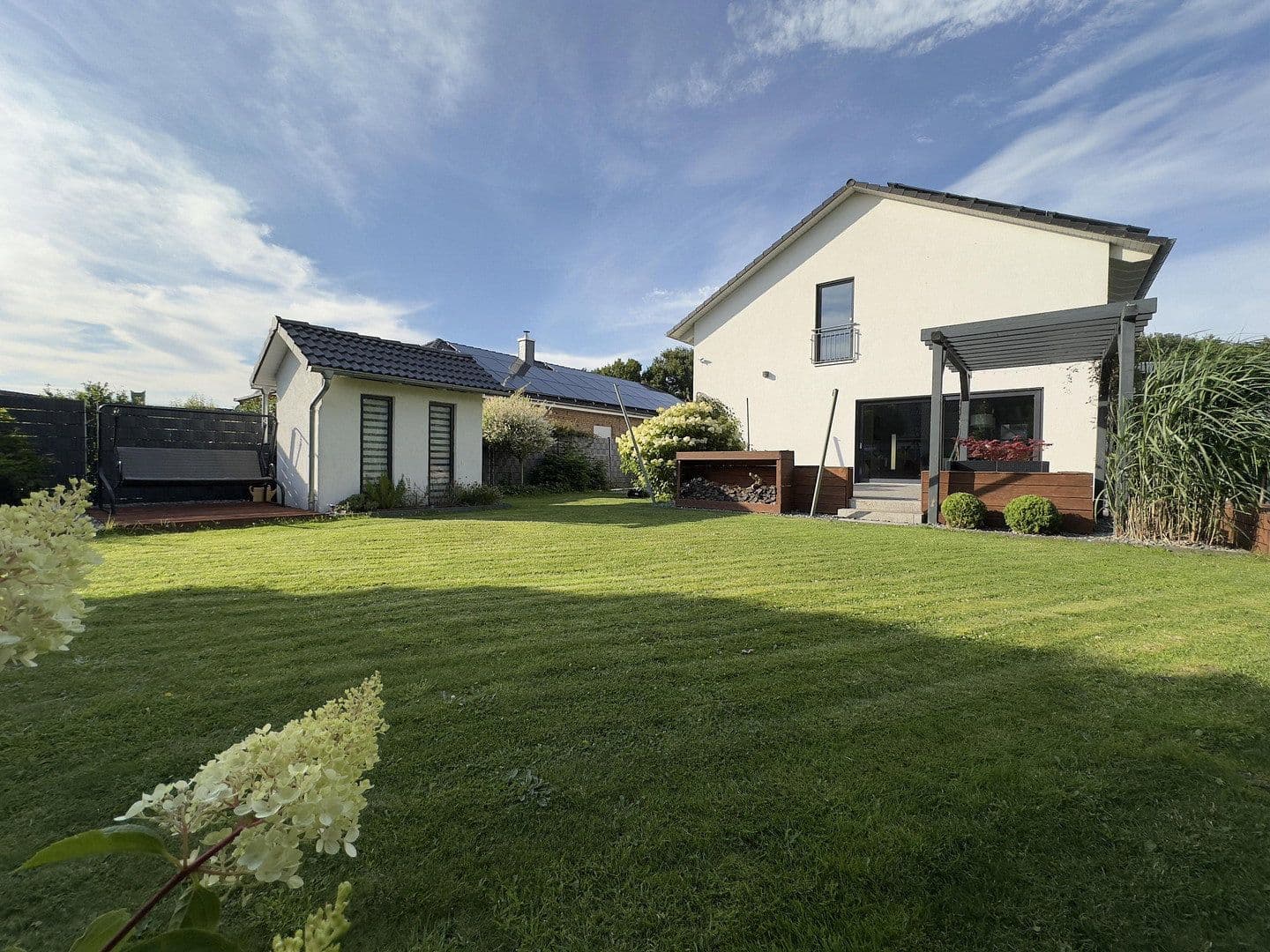 Prodej domu 168 m², pozemek 720 m², Breiholz, Šlesvicko-Holštýnsko Prodej domu 168 m², pozemek 720 m², Breiholz, Šlesvicko-Holštýnsko