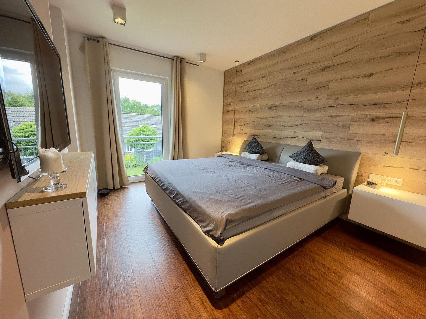 Prodej domu 168 m², pozemek 720 m², Breiholz, Šlesvicko-Holštýnsko Prodej domu 168 m², pozemek 720 m², Breiholz, Šlesvicko-Holštýnsko