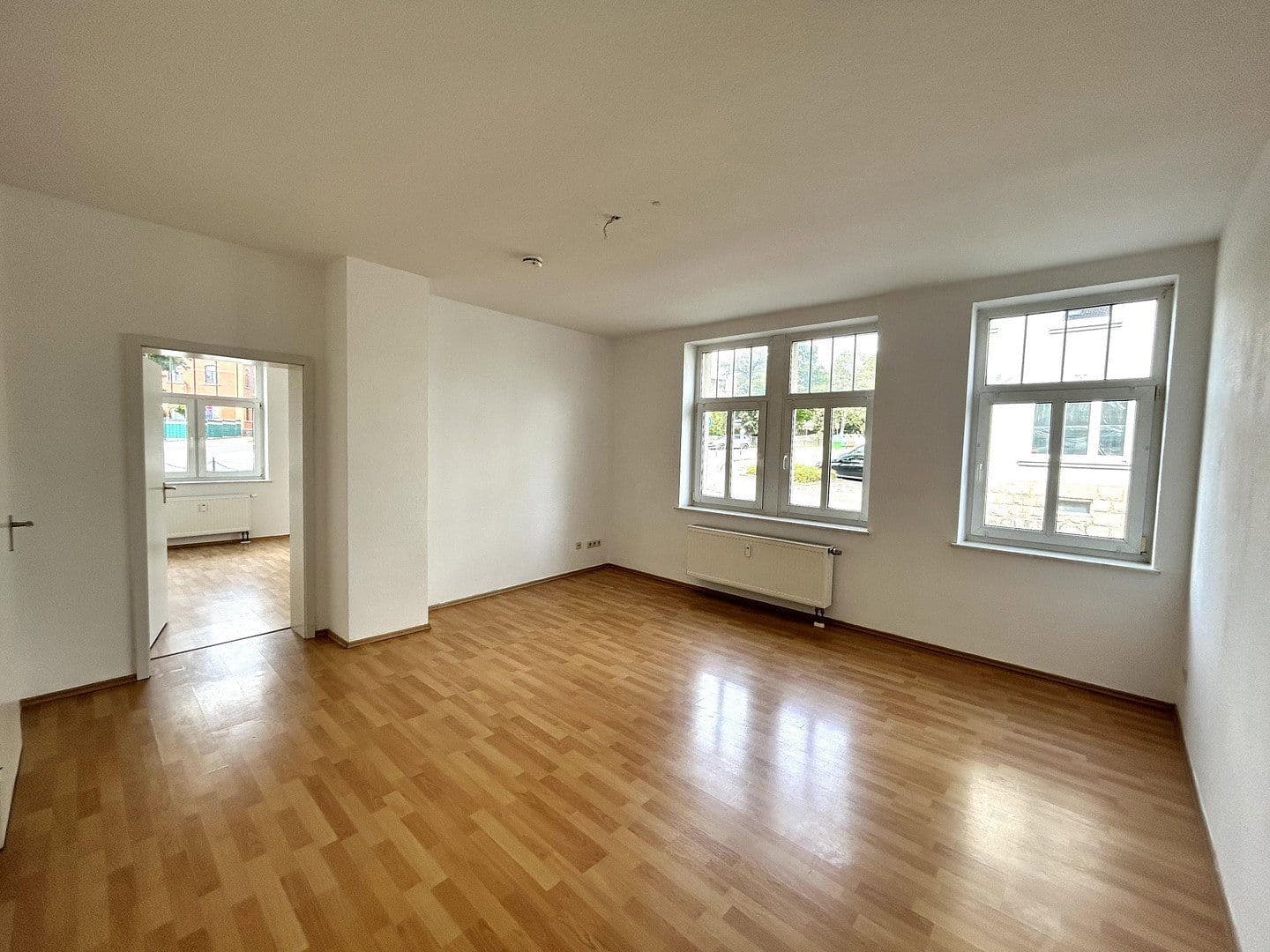 Pronájem bytu 3+1 92 m², Goldbachstraße 8, Hohenstein-Ernstthal, Sasko Pronájem bytu 3+1 92 m², Goldbachstraße 8, Hohenstein-Ernstthal, Sasko