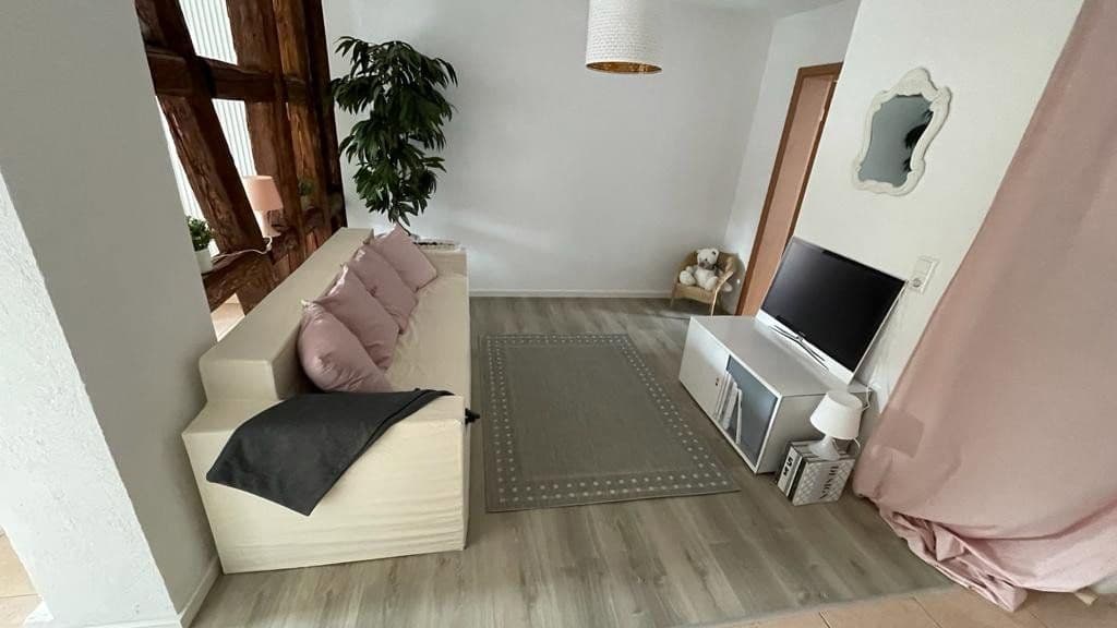 Prodej domu 178 m², pozemek 263 m², Karlstr. 3, Großbottwar, Bádensko-Württembersko Prodej domu 178 m², pozemek 263 m², Karlstr. 3, Großbottwar, Bádensko-Württembersko