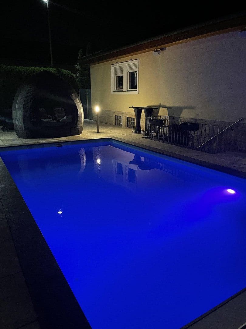 Prodej domu 205 m², pozemek 616 m², Mutterstadt, Porýní-Falc Prodej domu 205 m², pozemek 616 m², Mutterstadt, Porýní-Falc