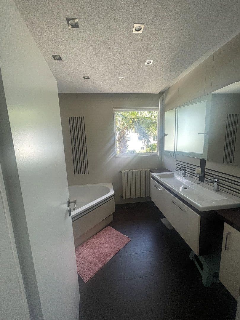Prodej domu 205 m², pozemek 616 m², Mutterstadt, Porýní-Falc Prodej domu 205 m², pozemek 616 m², Mutterstadt, Porýní-Falc
