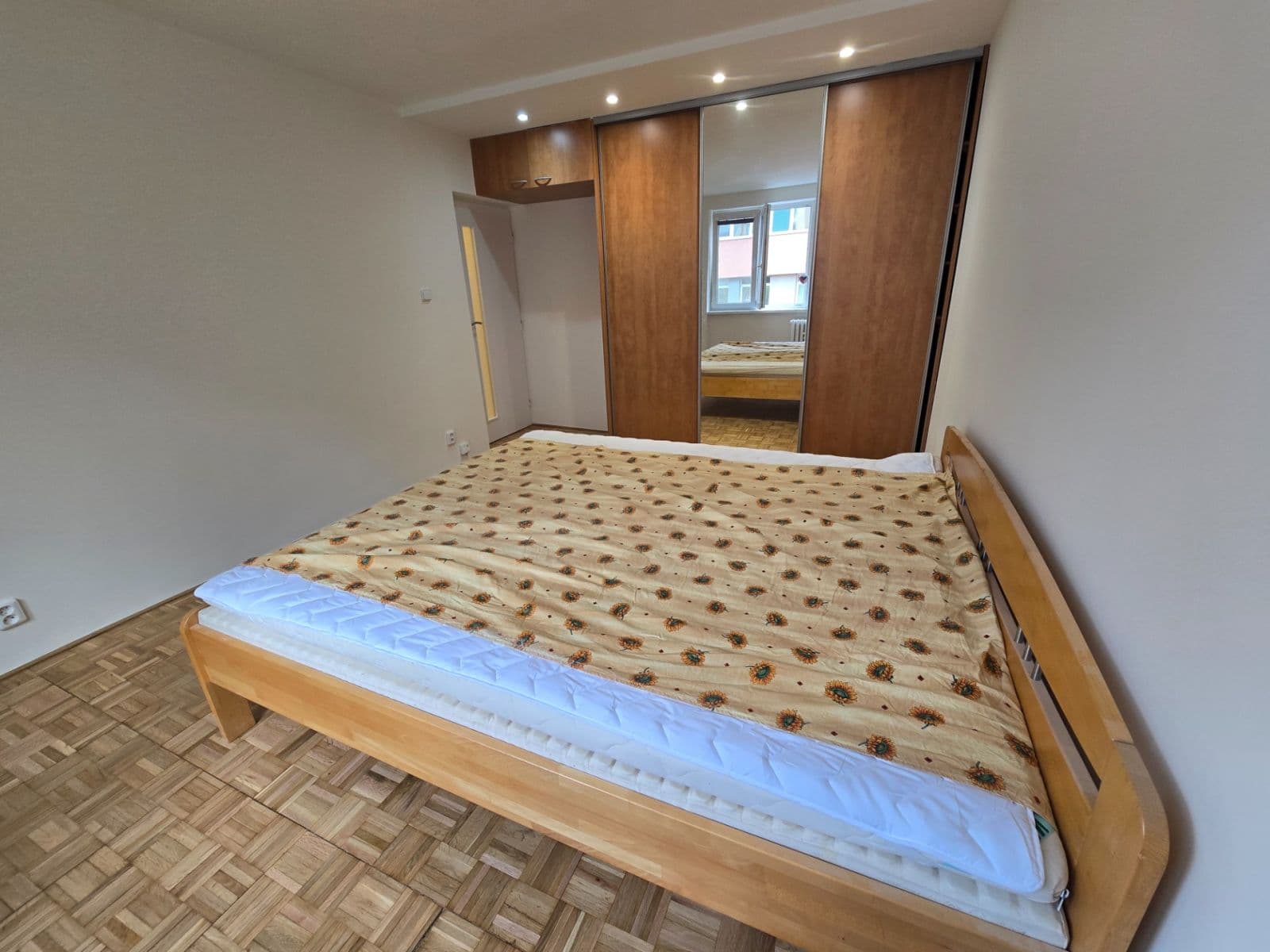 Pronájem bytu 2+kk 51 m², Lihovarská, Praha, Praha Pronájem bytu 2+kk 51 m², Lihovarská, Praha, Praha