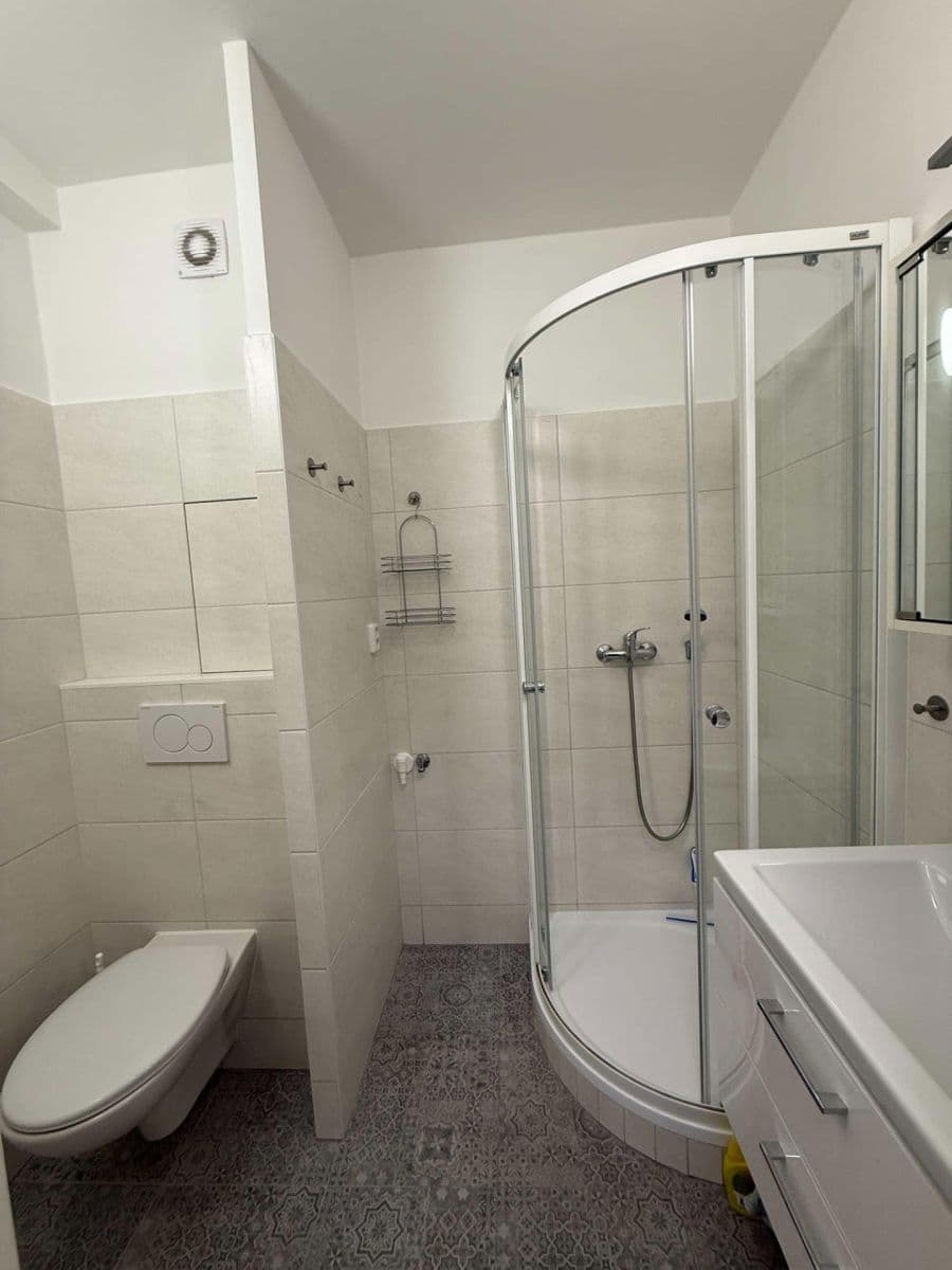 Pronájem bytu 1+kk 28 m², Herčíkova, Brno, Jihomoravský kraj Pronájem bytu 1+kk 28 m², Herčíkova, Brno, Jihomoravský kraj