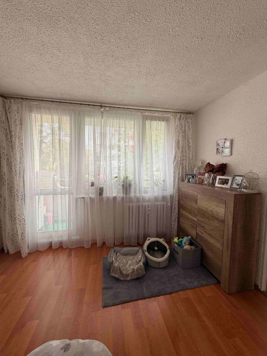 Prodej bytu 3+1 84 m², Voskovcova, Praha, Praha Prodej bytu 3+1 84 m², Voskovcova, Praha, Praha