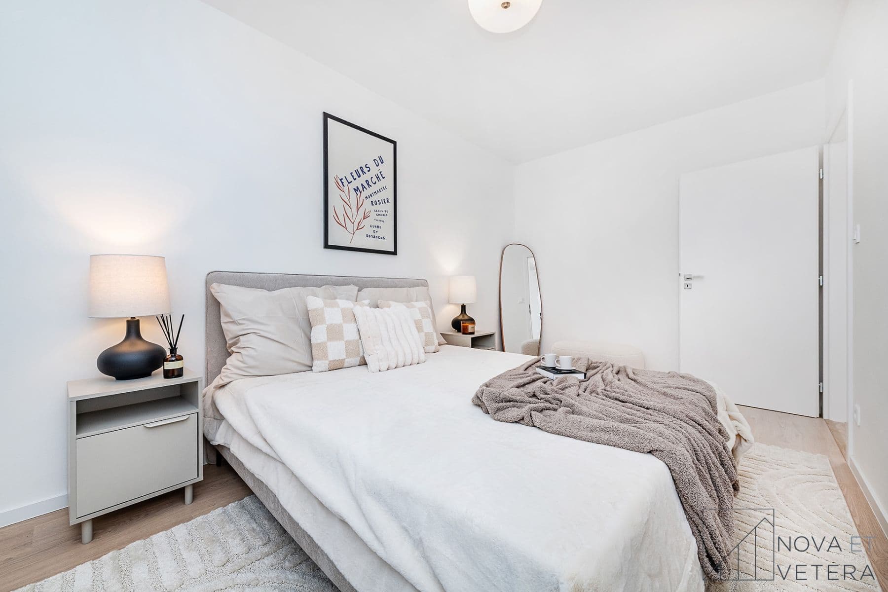 Prodej bytu 2+kk 52 m², Komunardů, Praha, Praha Prodej bytu 2+kk 52 m², Komunardů, Praha, Praha