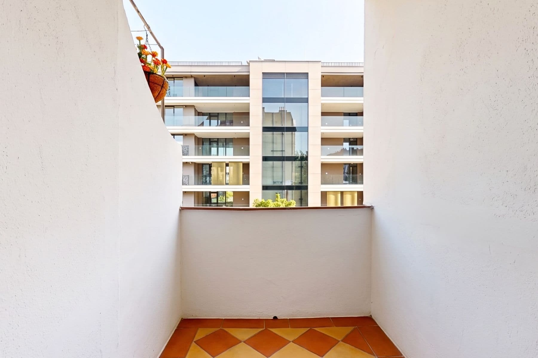 Prodej bytu 2+kk 52 m², Komunardů, Praha, Praha Prodej bytu 2+kk 52 m², Komunardů, Praha, Praha