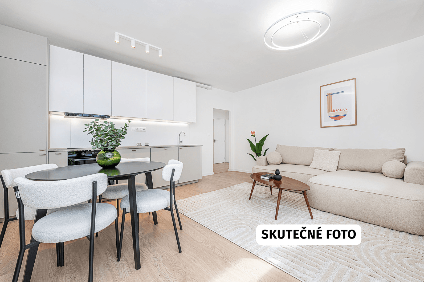 Prodej bytu 2+kk 52 m², Komunardů, Praha, Praha Prodej bytu 2+kk 52 m², Komunardů, Praha, Praha