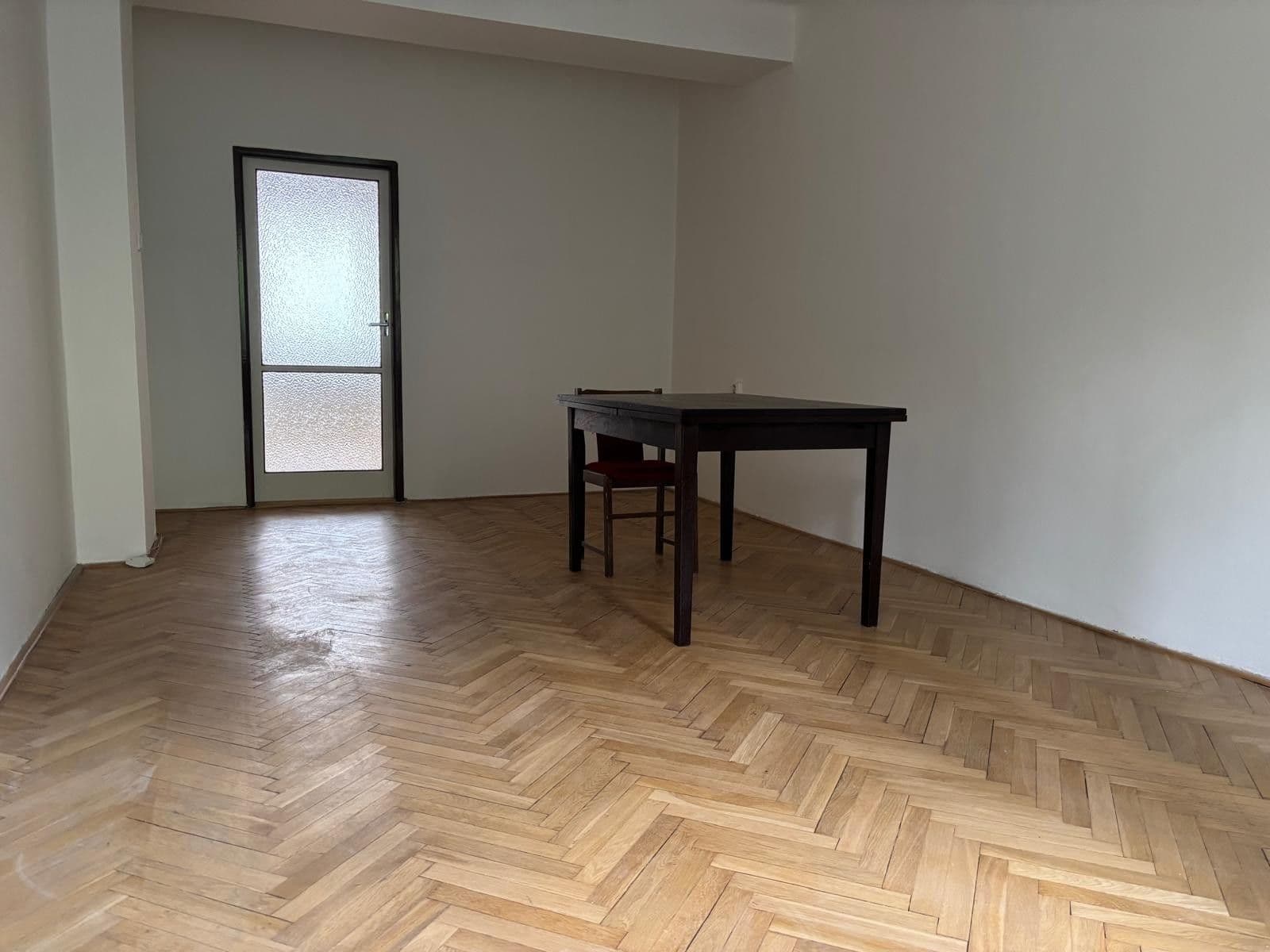Prodej bytu 2+1 57 m², Boleslavova, Praha, Praha Prodej bytu 2+1 57 m², Boleslavova, Praha, Praha
