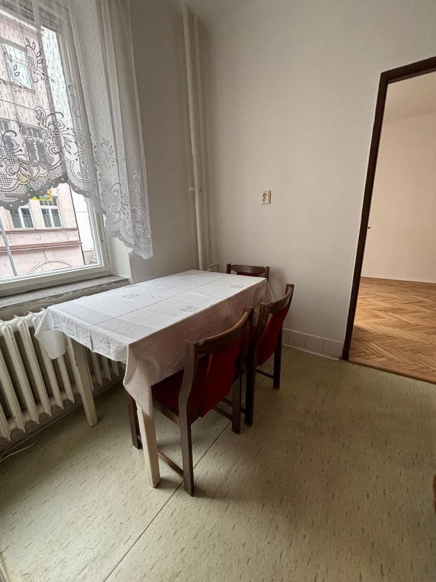Prodej bytu 2+1 57 m², Boleslavova, Praha, Praha Prodej bytu 2+1 57 m², Boleslavova, Praha, Praha
