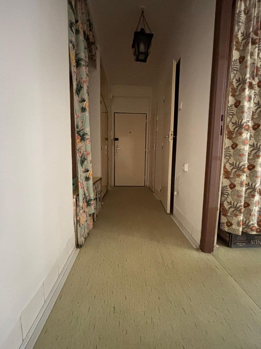 Prodej bytu 2+1 57 m², Boleslavova, Praha, Praha Prodej bytu 2+1 57 m², Boleslavova, Praha, Praha