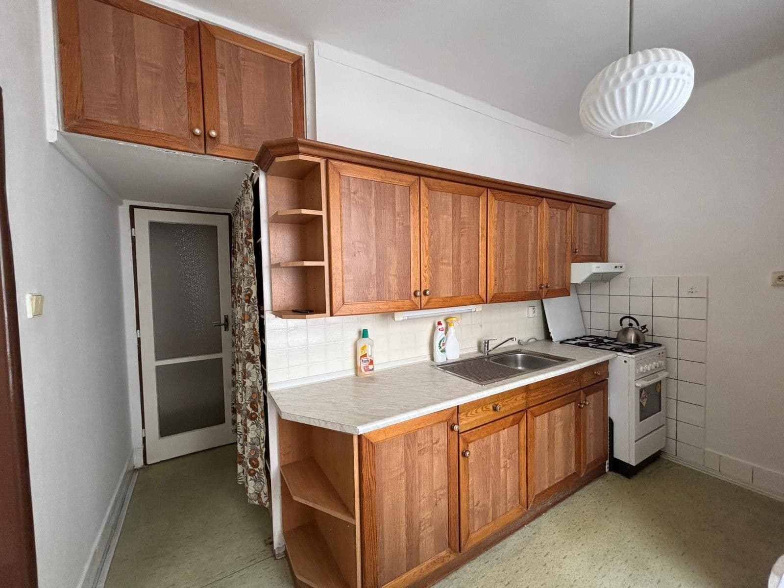 Prodej bytu 2+1 57 m², Boleslavova, Praha, Praha Prodej bytu 2+1 57 m², Boleslavova, Praha, Praha