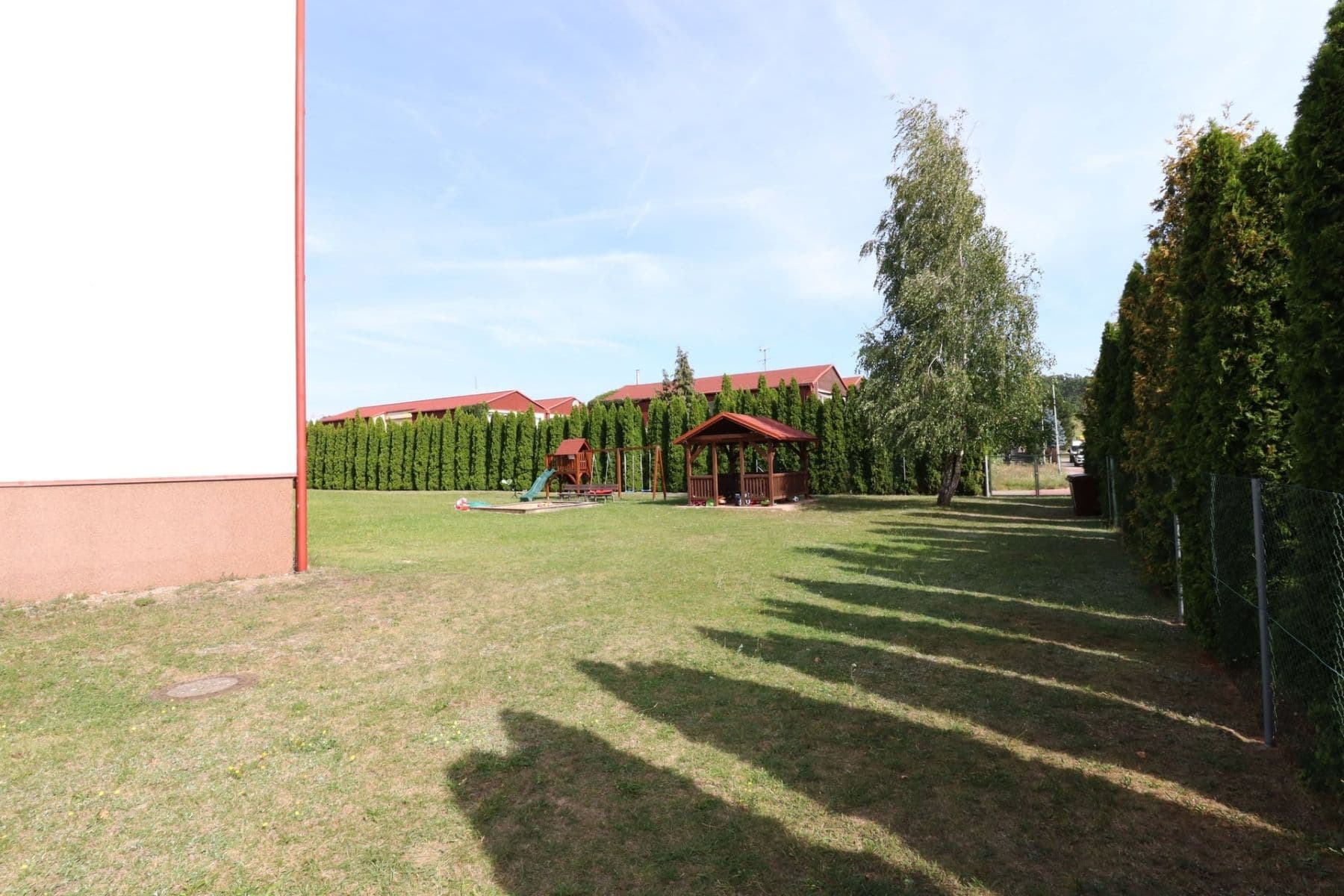 Pronájem bytu 2+kk 50 m², Zahradní, Kosmonosy, Středočeský kraj Pronájem bytu 2+kk 50 m², Zahradní, Kosmonosy, Středočeský kraj