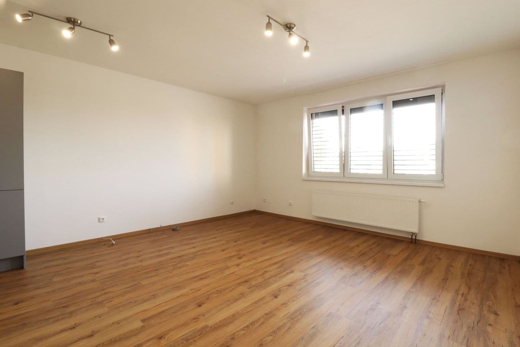 Pronájem bytu 2+kk 50 m², Zahradní, Kosmonosy, Středočeský kraj Pronájem bytu 2+kk 50 m², Zahradní, Kosmonosy, Středočeský kraj
