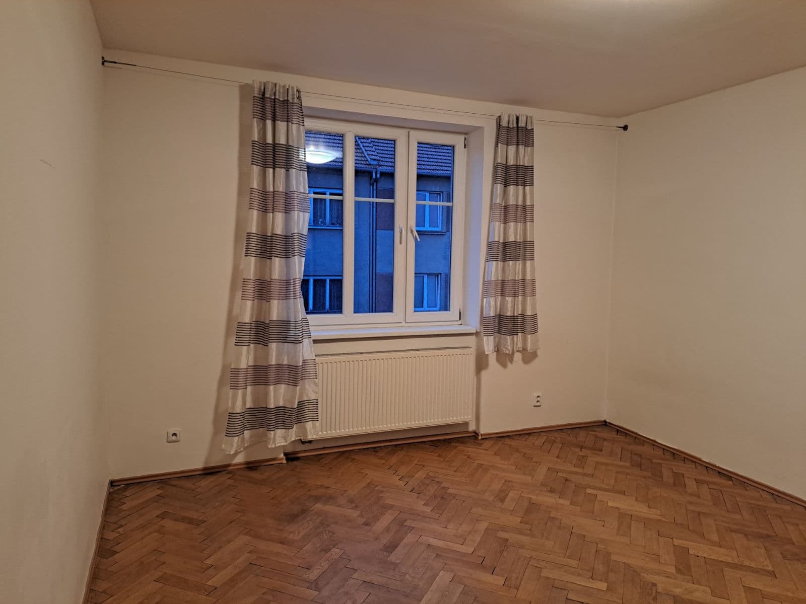 Prodej bytu 2+kk 45 m², Jeneweinova, Brno, Jihomoravský kraj Prodej bytu 2+kk 45 m², Jeneweinova, Brno, Jihomoravský kraj