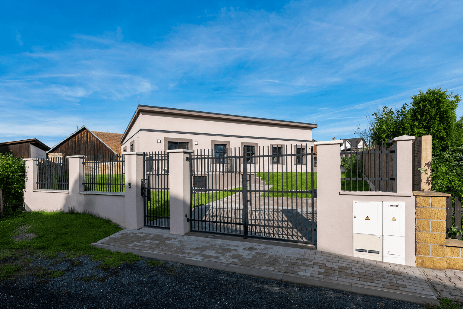Prodej domu 180 m², pozemek 621 m², Nad Školou, Trhový Štěpánov, Středočeský kraj Prodej domu 180 m², pozemek 621 m², Nad Školou, Trhový Štěpánov, Středočeský kraj