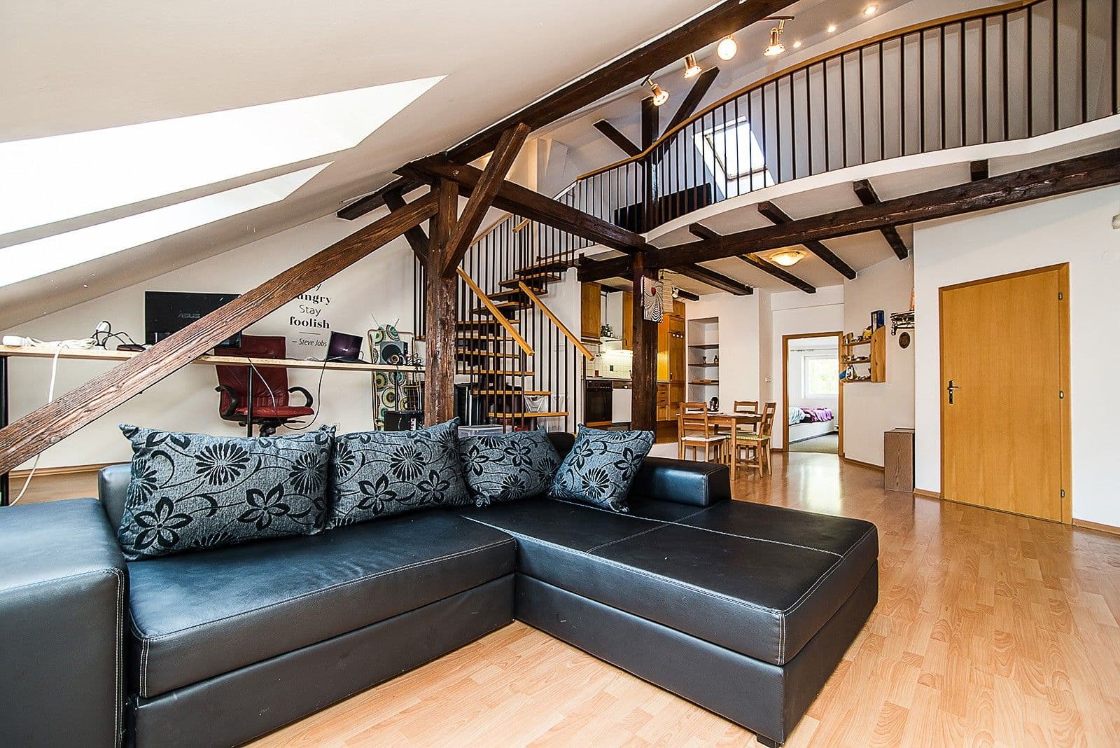 Pronájem bytu 2+kk 85 m², Sudoměřská, Praha, Praha Pronájem bytu 2+kk 85 m², Sudoměřská, Praha, Praha