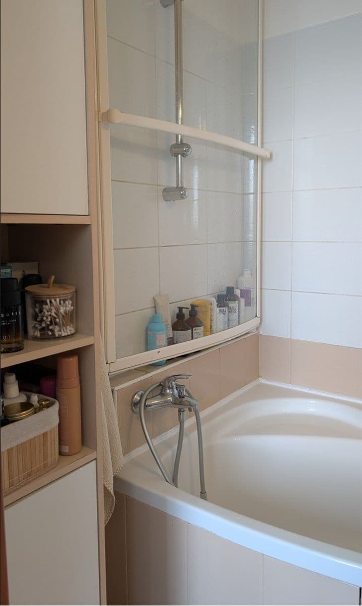 Prodej bytu 3+1 75 m², U Vodojemu, Valašské Meziříčí, Zlínský kraj Prodej bytu 3+1 75 m², U Vodojemu, Valašské Meziříčí, Zlínský kraj