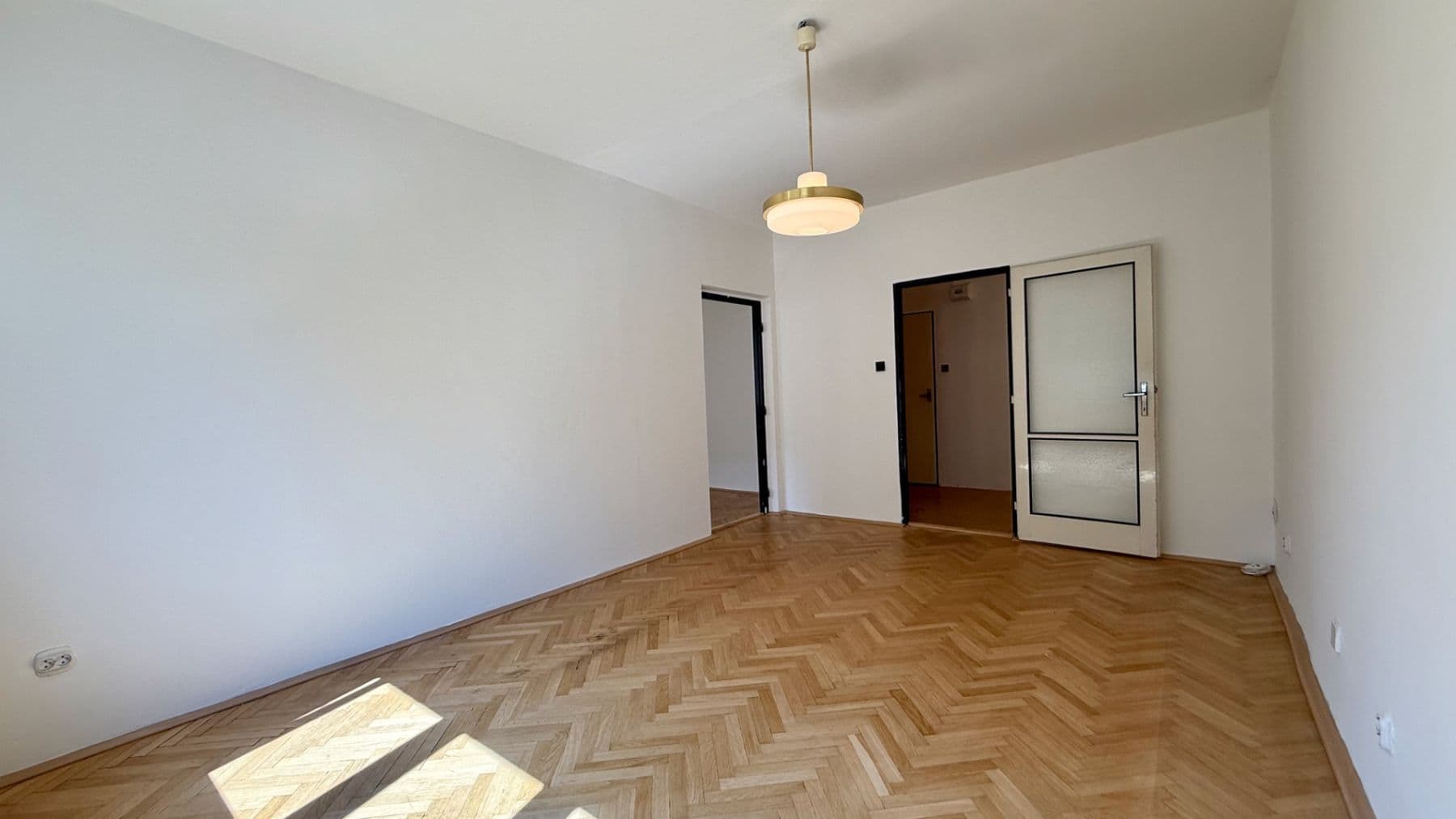 Prodej bytu 2+1 55 m², Milíčova, Zlín, Zlínský kraj Prodej bytu 2+1 55 m², Milíčova, Zlín, Zlínský kraj