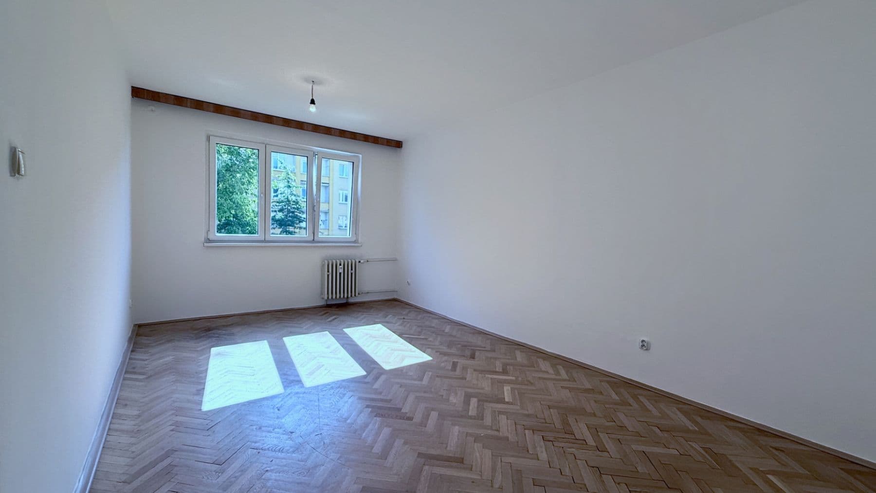 Prodej bytu 2+1 55 m², Milíčova, Zlín, Zlínský kraj Prodej bytu 2+1 55 m², Milíčova, Zlín, Zlínský kraj