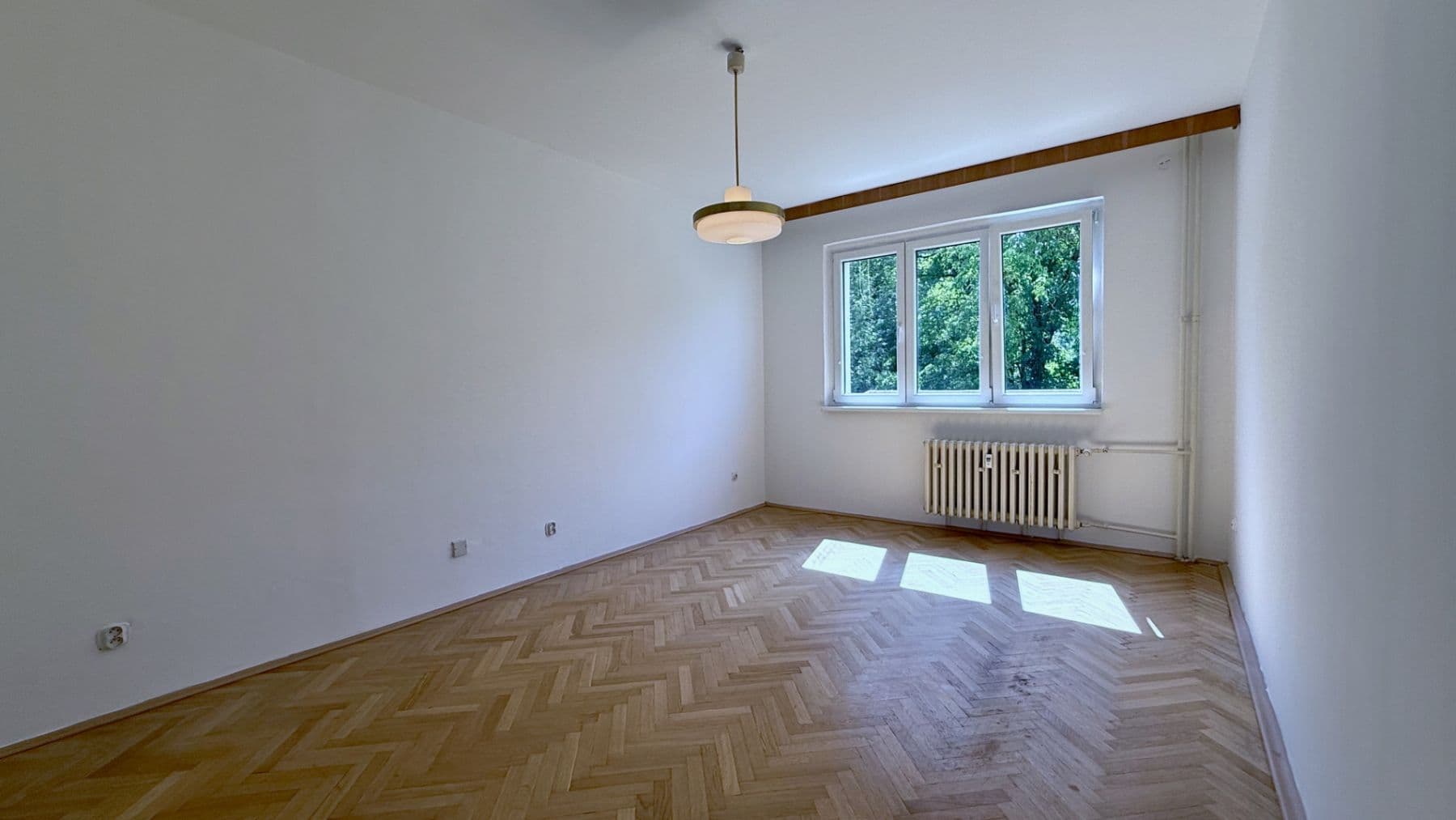 Prodej bytu 2+1 55 m², Milíčova, Zlín, Zlínský kraj Prodej bytu 2+1 55 m², Milíčova, Zlín, Zlínský kraj