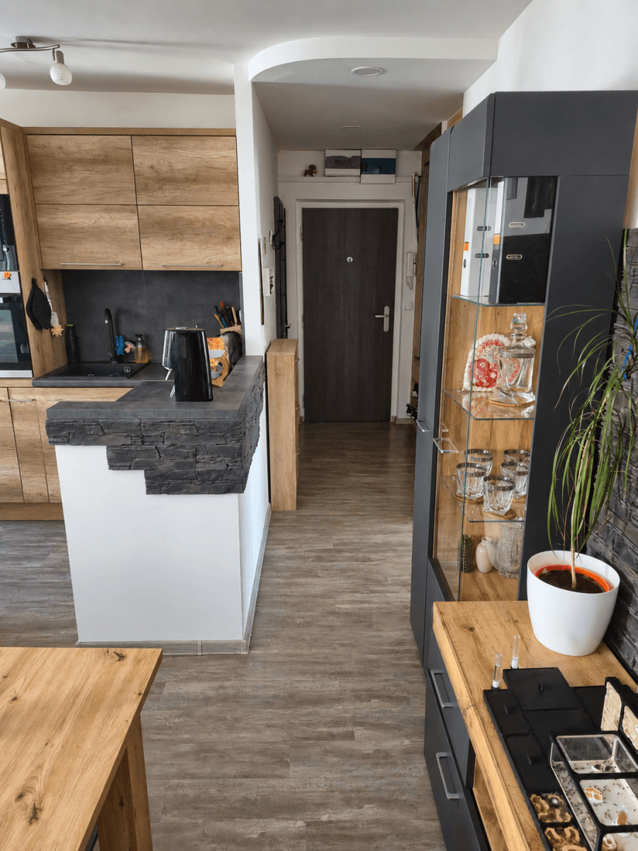 Prodej bytu 3+1 55 m², Pražská, Náchod, Královéhradecký kraj Prodej bytu 3+1 55 m², Pražská, Náchod, Královéhradecký kraj