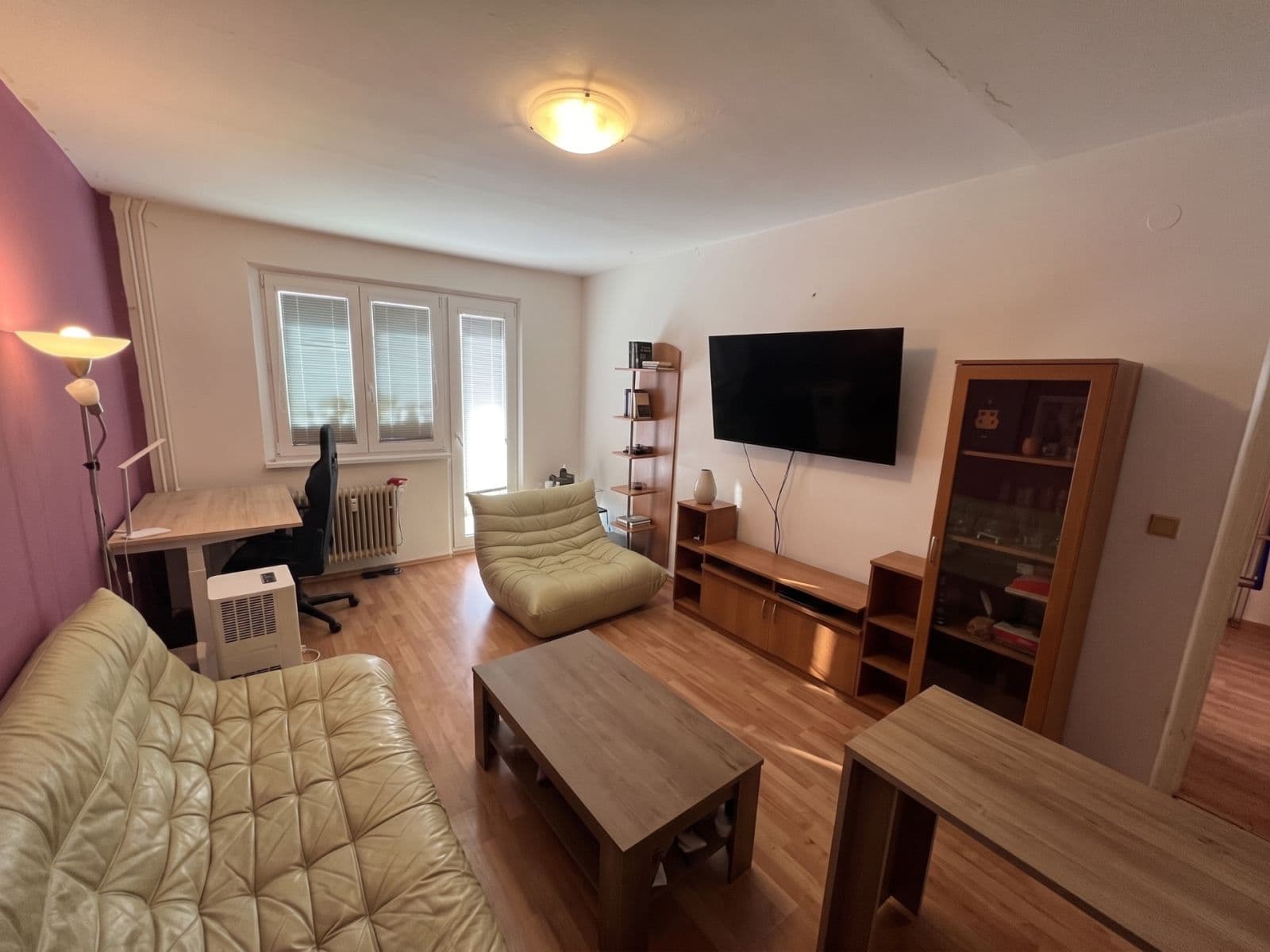 Prodej bytu 2+1 45 m², Kpt. Jaroše, Hranice, Olomoucký kraj Prodej bytu 2+1 45 m², Kpt. Jaroše, Hranice, Olomoucký kraj