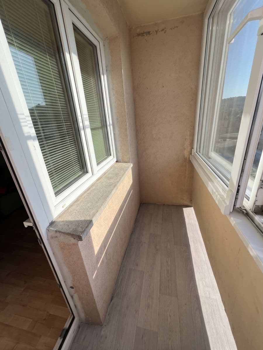 Prodej bytu 2+1 45 m², Kpt. Jaroše, Hranice, Olomoucký kraj Prodej bytu 2+1 45 m², Kpt. Jaroše, Hranice, Olomoucký kraj