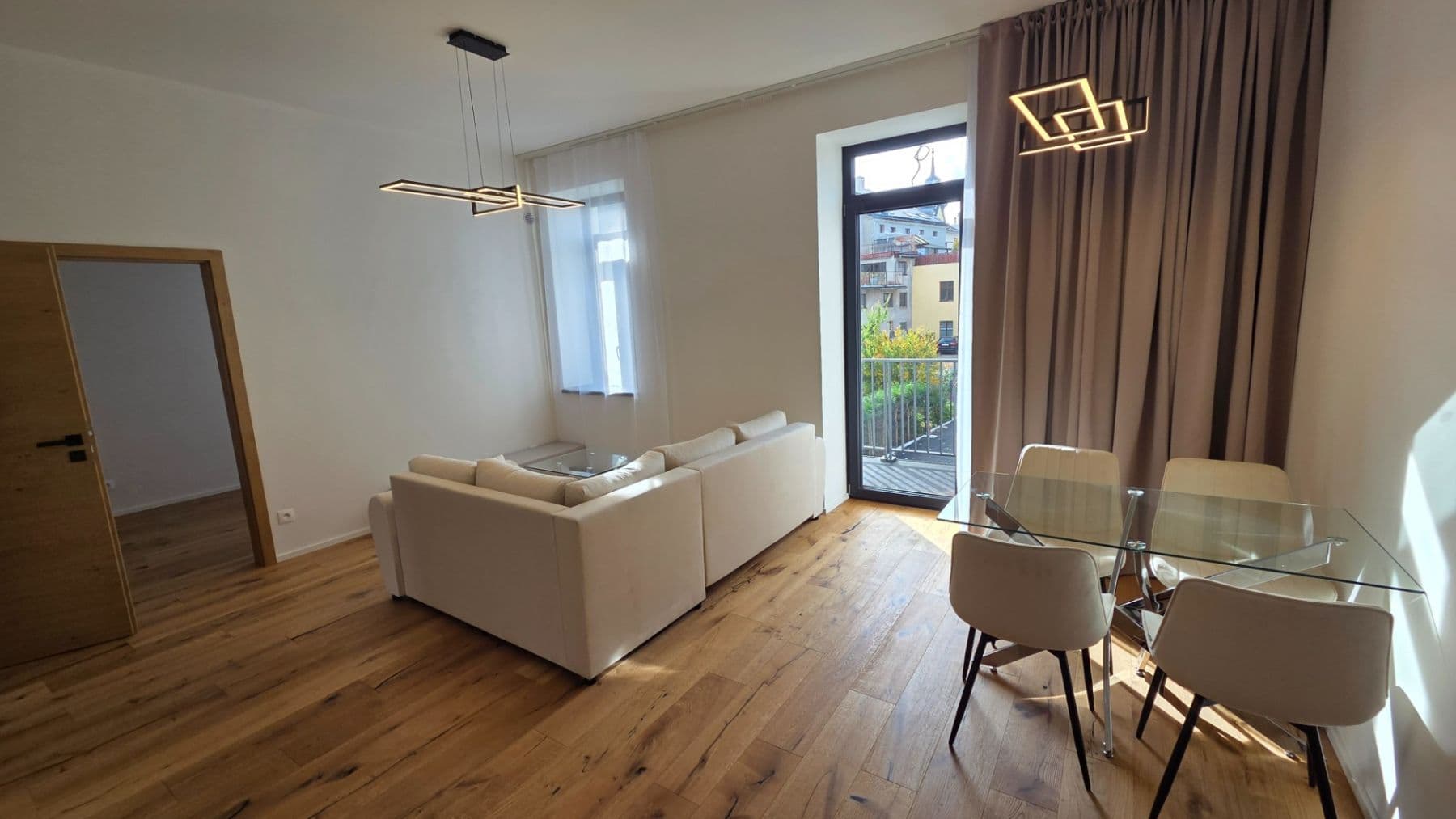 Prodej bytu 3+kk 68 m², Masarykovo náměstí, Jilemnice, Liberecký kraj Prodej bytu 3+kk 68 m², Masarykovo náměstí, Jilemnice, Liberecký kraj
