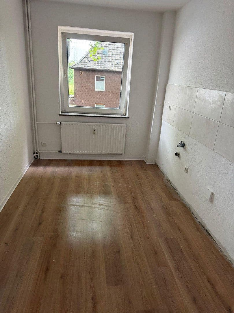 Prodej domu 908 m², pozemek 374 m², Gelsenkirchenerstr. 36, Bochum, Severní Porýní-Vestfálsko Prodej domu 908 m², pozemek 374 m², Gelsenkirchenerstr. 36, Bochum, Severní Porýní-Vestfálsko