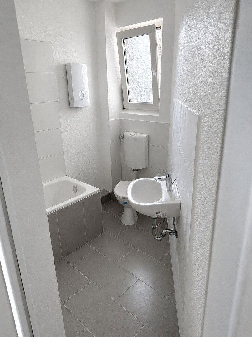 Prodej domu 908 m², pozemek 374 m², Gelsenkirchenerstr. 36, Bochum, Severní Porýní-Vestfálsko Prodej domu 908 m², pozemek 374 m², Gelsenkirchenerstr. 36, Bochum, Severní Porýní-Vestfálsko