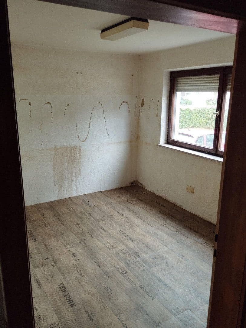 Prodej domu 80 m², pozemek 286 m², Offenburg, Bádensko-Württembersko Prodej domu 80 m², pozemek 286 m², Offenburg, Bádensko-Württembersko