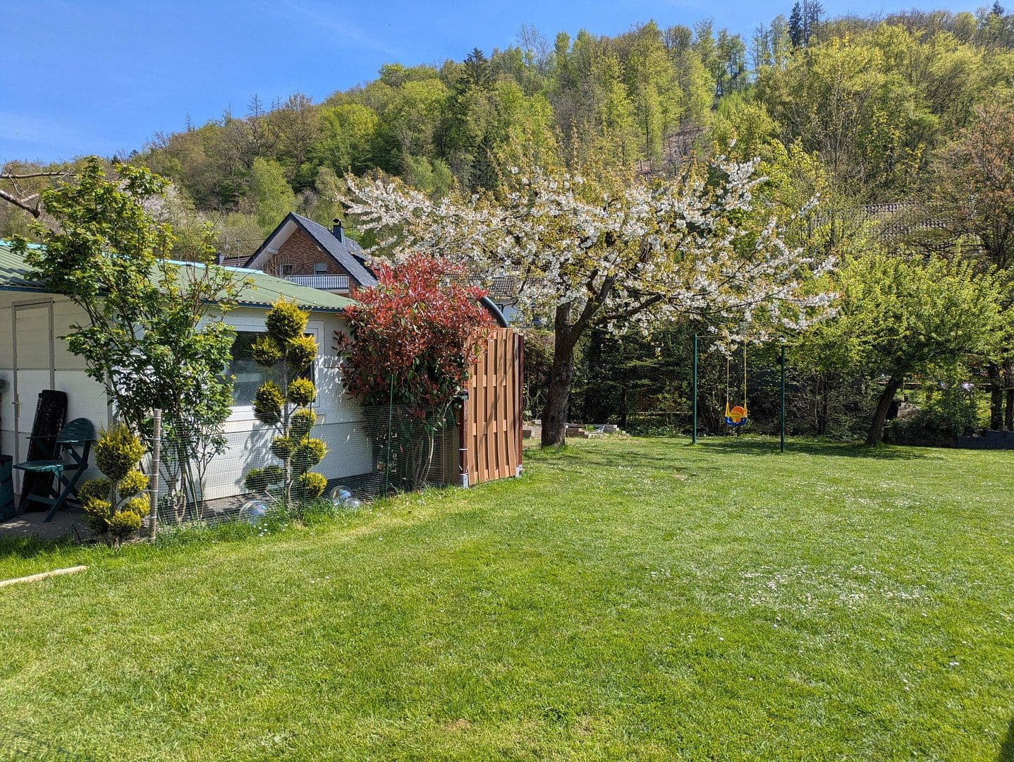 Prodej domu 299 m², pozemek 1.077 m², Gummersbach, Severní Porýní-Vestfálsko Prodej domu 299 m², pozemek 1.077 m², Gummersbach, Severní Porýní-Vestfálsko