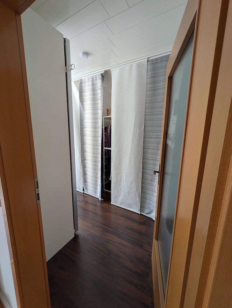 Prodej domu 299 m², pozemek 1.077 m², Gummersbach, Severní Porýní-Vestfálsko Prodej domu 299 m², pozemek 1.077 m², Gummersbach, Severní Porýní-Vestfálsko