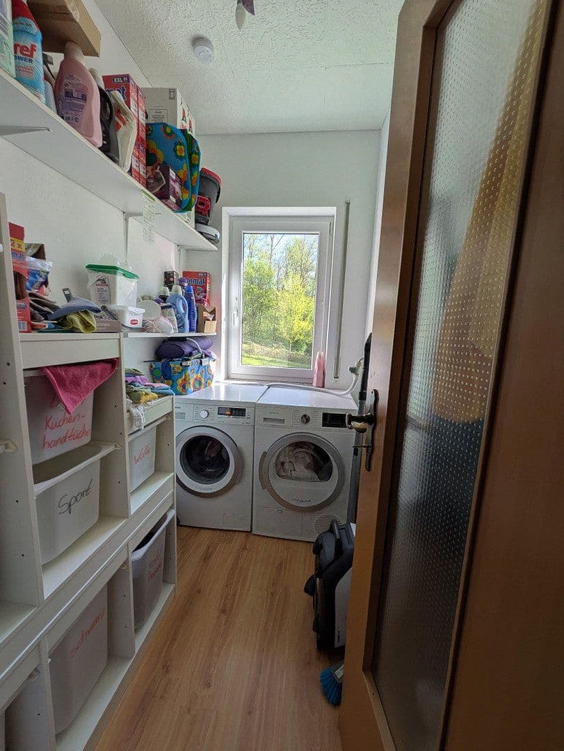 Prodej domu 299 m², pozemek 1.077 m², Gummersbach, Severní Porýní-Vestfálsko Prodej domu 299 m², pozemek 1.077 m², Gummersbach, Severní Porýní-Vestfálsko