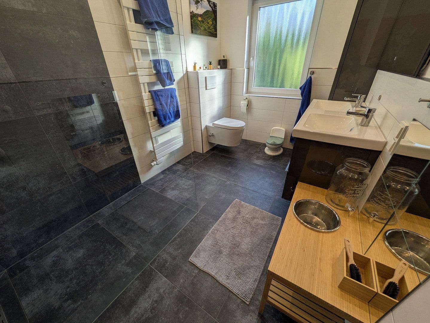 Prodej domu 299 m², pozemek 1.077 m², Gummersbach, Severní Porýní-Vestfálsko Prodej domu 299 m², pozemek 1.077 m², Gummersbach, Severní Porýní-Vestfálsko