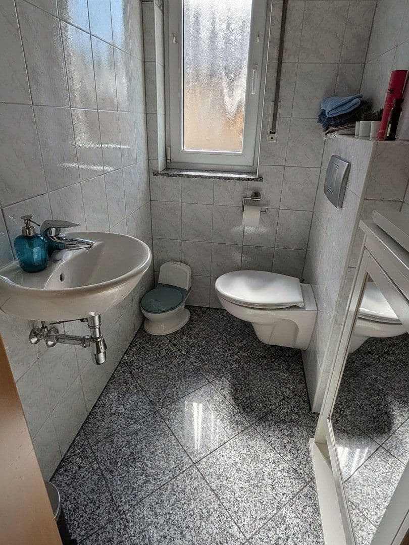 Prodej domu 299 m², pozemek 1.077 m², Gummersbach, Severní Porýní-Vestfálsko Prodej domu 299 m², pozemek 1.077 m², Gummersbach, Severní Porýní-Vestfálsko
