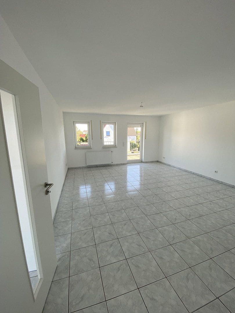Pronájem bytu 2+1 65 m², Lippstadt, Severní Porýní-Vestfálsko Pronájem bytu 2+1 65 m², Lippstadt, Severní Porýní-Vestfálsko