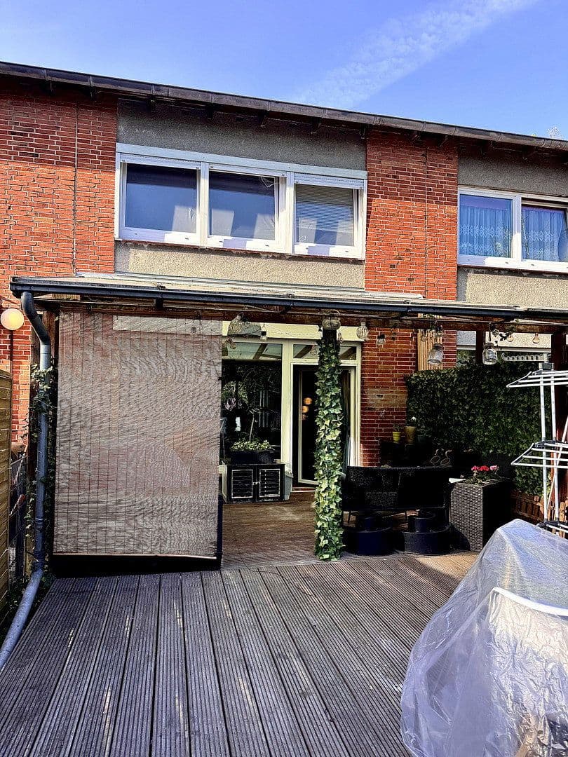 Prodej domu 80 m², pozemek 265 m², Halenseering 13d, Hamburg, Hamburg Prodej domu 80 m², pozemek 265 m², Halenseering 13d, Hamburg, Hamburg