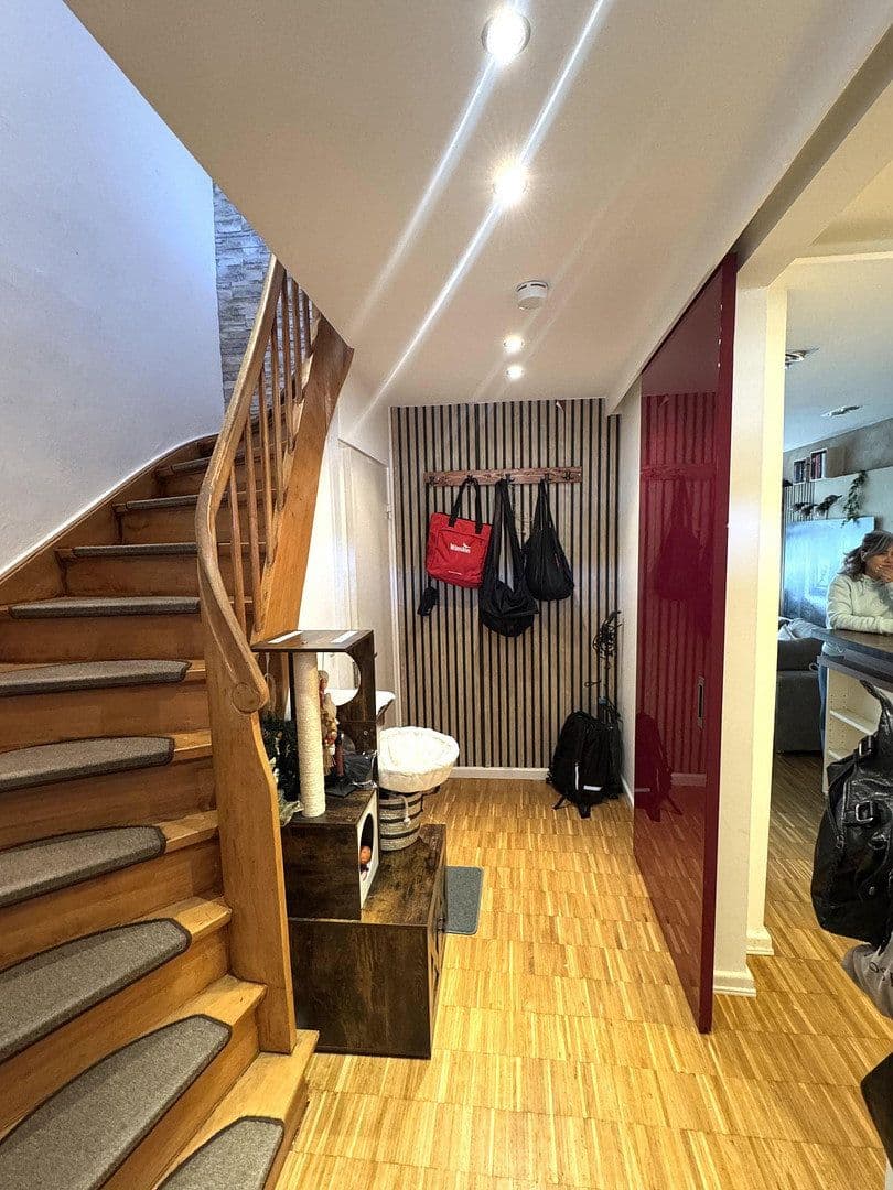 Prodej domu 80 m², pozemek 265 m², Halenseering 13d, Hamburg, Hamburg Prodej domu 80 m², pozemek 265 m², Halenseering 13d, Hamburg, Hamburg