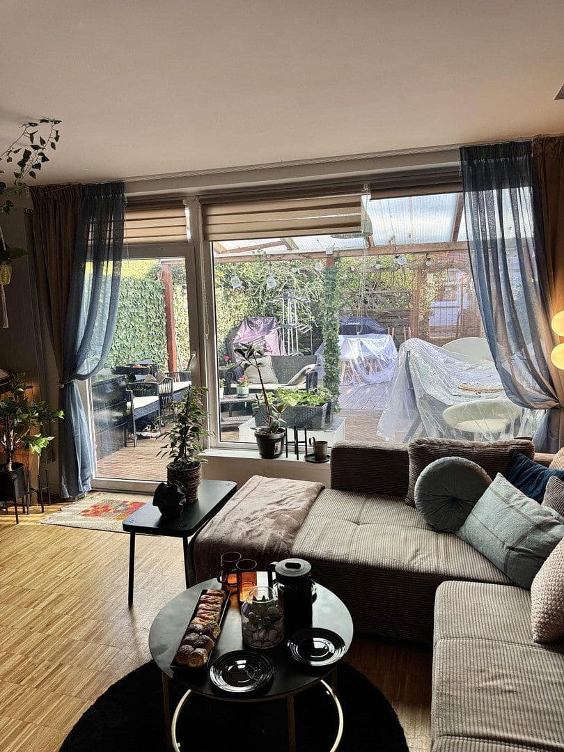 Prodej domu 80 m², pozemek 265 m², Halenseering 13d, Hamburg, Hamburg Prodej domu 80 m², pozemek 265 m², Halenseering 13d, Hamburg, Hamburg