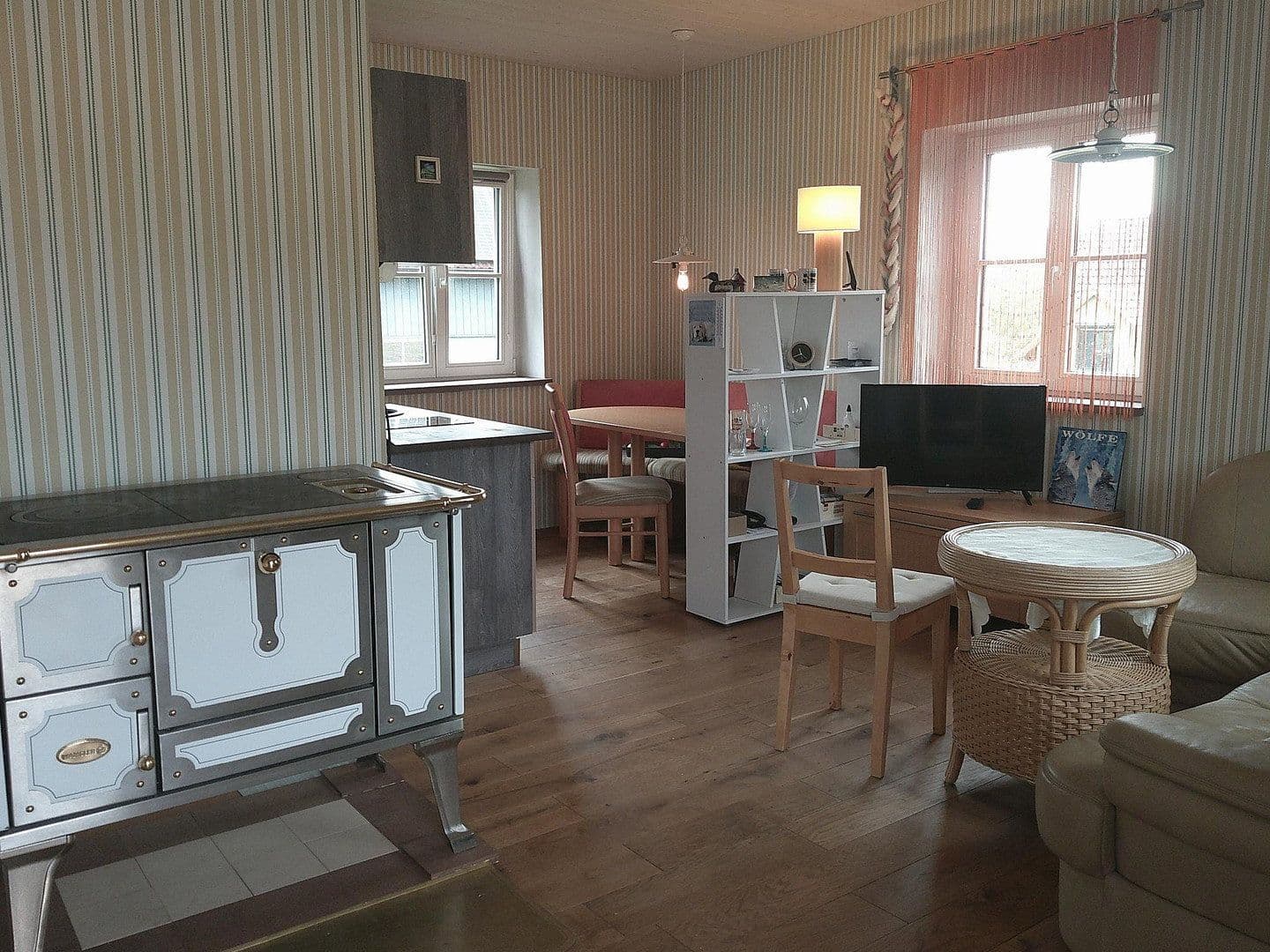 Prodej domu 60 m², pozemek 806 m², Am Kirchberg 2, Hausen, Bavorsko Prodej domu 60 m², pozemek 806 m², Am Kirchberg 2, Hausen, Bavorsko