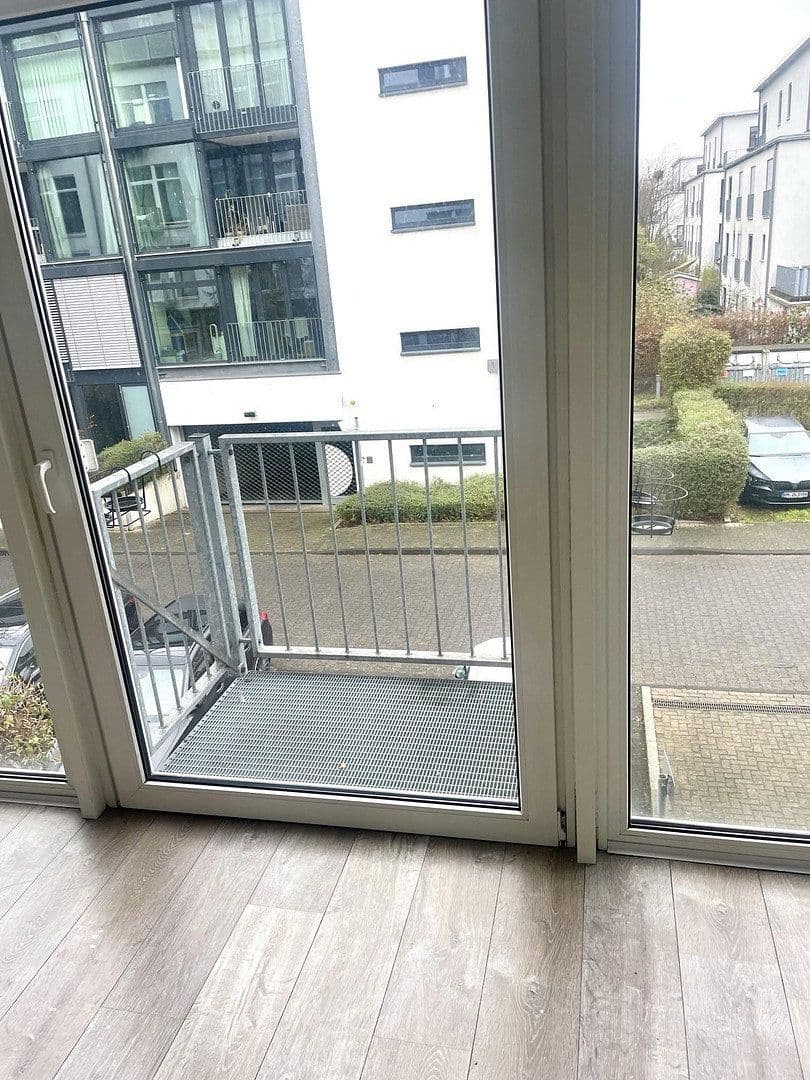 Pronájem bytu 1+1 34 m², Heinrich-Hoerle-Straße X, Hürth, Severní Porýní-Vestfálsko Pronájem bytu 1+1 34 m², Heinrich-Hoerle-Straße X, Hürth, Severní Porýní-Vestfálsko
