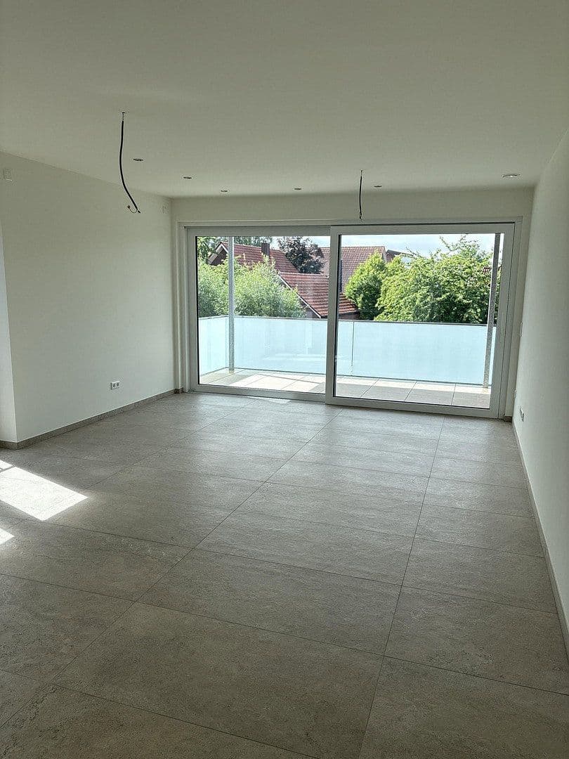 Pronájem bytu 3+1 81 m², Legden, Severní Porýní-Vestfálsko Pronájem bytu 3+1 81 m², Legden, Severní Porýní-Vestfálsko