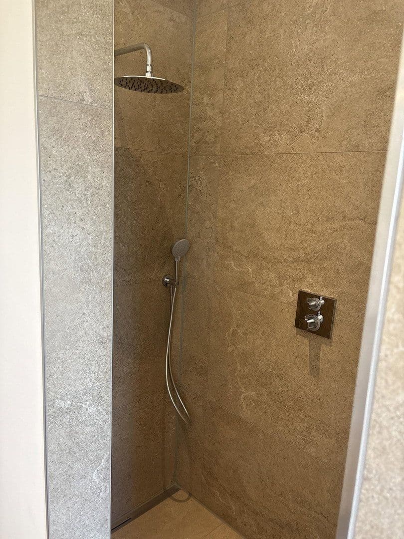 Pronájem bytu 3+1 81 m², Legden, Severní Porýní-Vestfálsko Pronájem bytu 3+1 81 m², Legden, Severní Porýní-Vestfálsko
