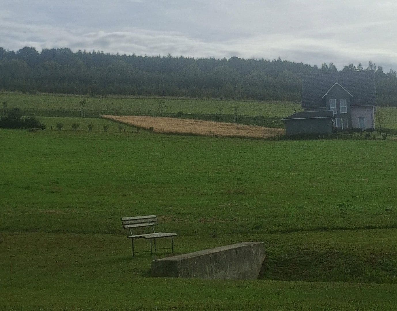 Prodej pozemku 929 m², Kastanienweg 25 a, Seiffen/Erzgebirge, Sasko Prodej pozemku 929 m², Kastanienweg 25 a, Seiffen/Erzgebirge, Sasko